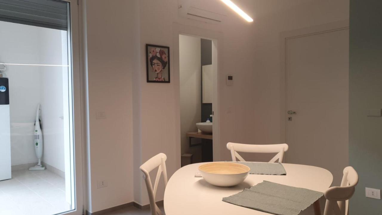 Apartament Casa Di Monique 1 Bari Zewnętrze zdjęcie