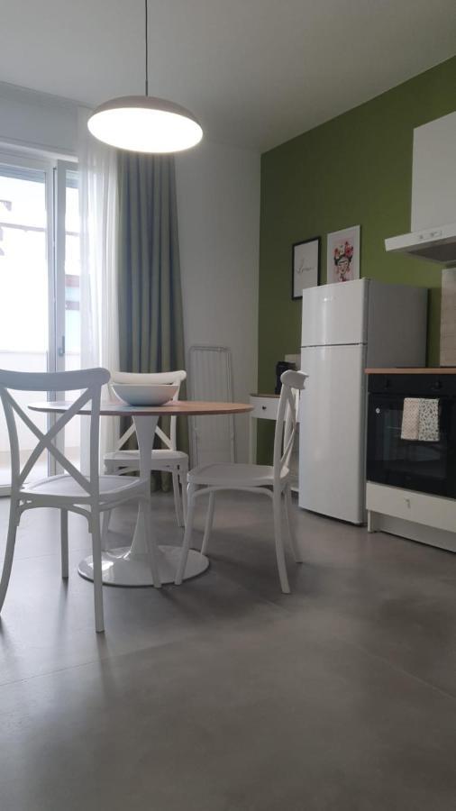 Apartament Casa Di Monique 1 Bari Zewnętrze zdjęcie