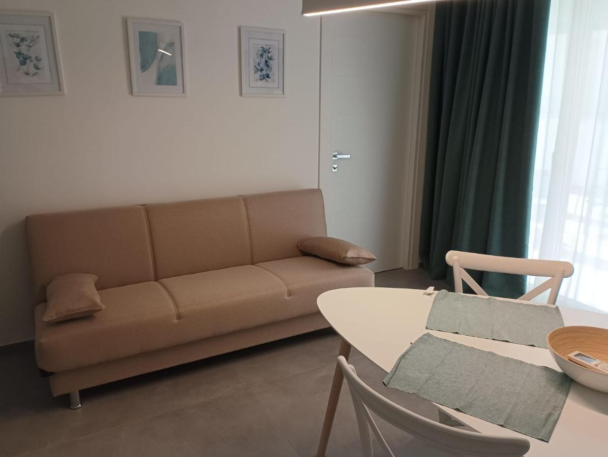 Apartament Casa Di Monique 1 Bari Zewnętrze zdjęcie